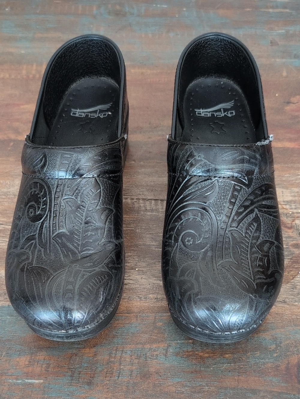 Dansko Professional Black Tooled Leather Clogs Floral Pattern - Women's 38